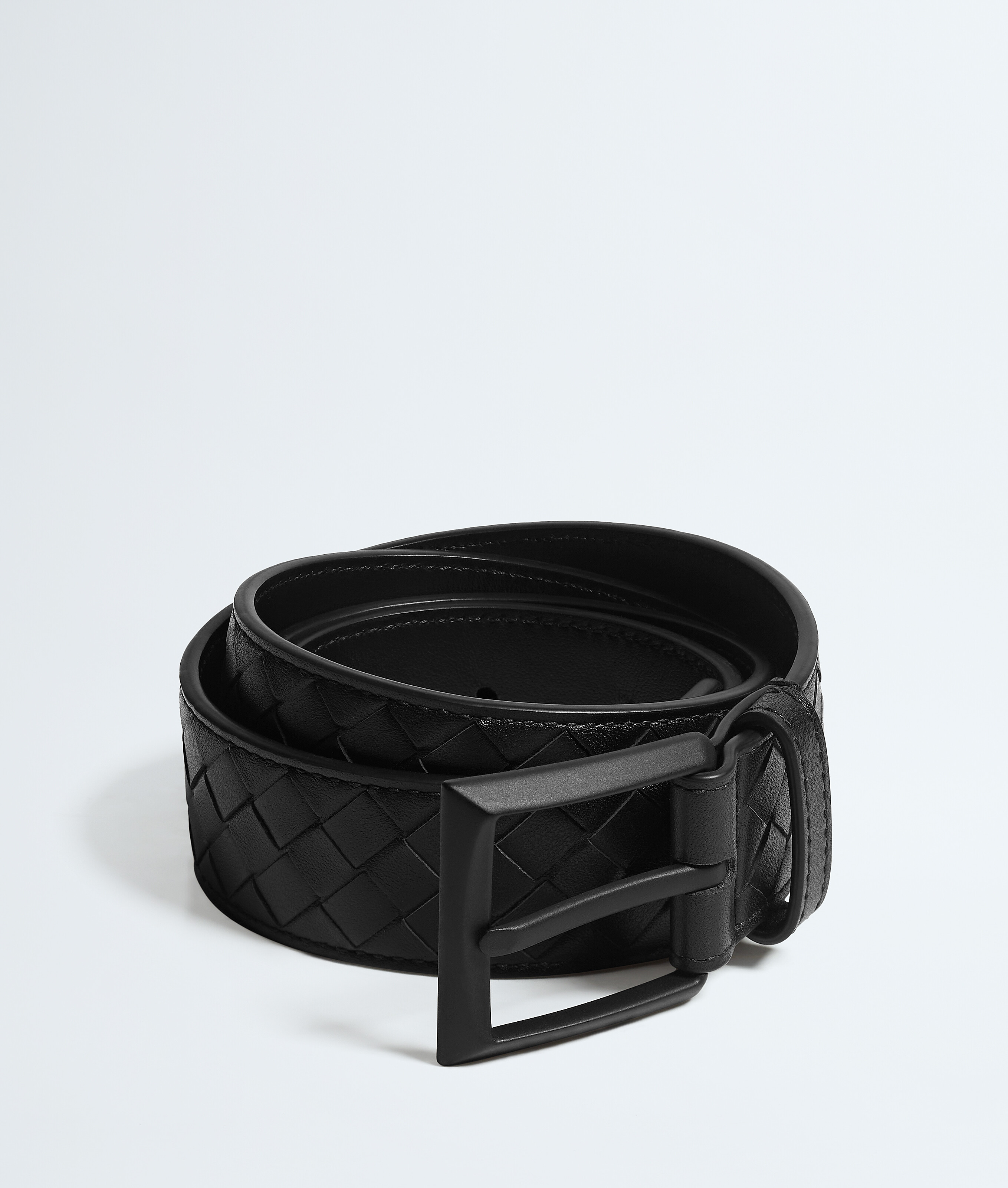 BOTTEGA VENETA ブラック 編み込み レザーベルト BALLY ソロ ベルト のために メンズ で ブラック/ネロ オパコ | Bottega