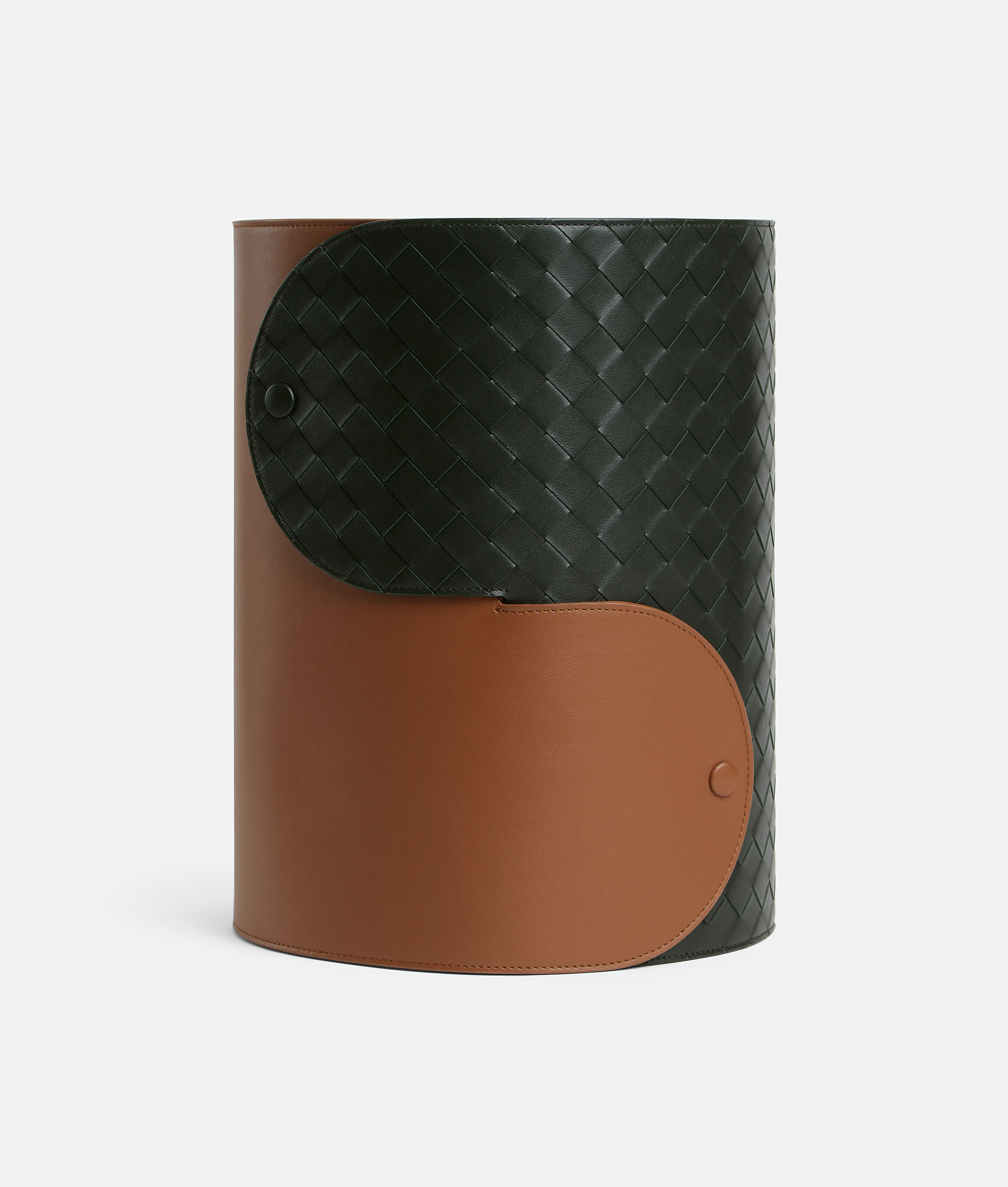 Interlocking Basket in Amber/dark green | Bottega Veneta US