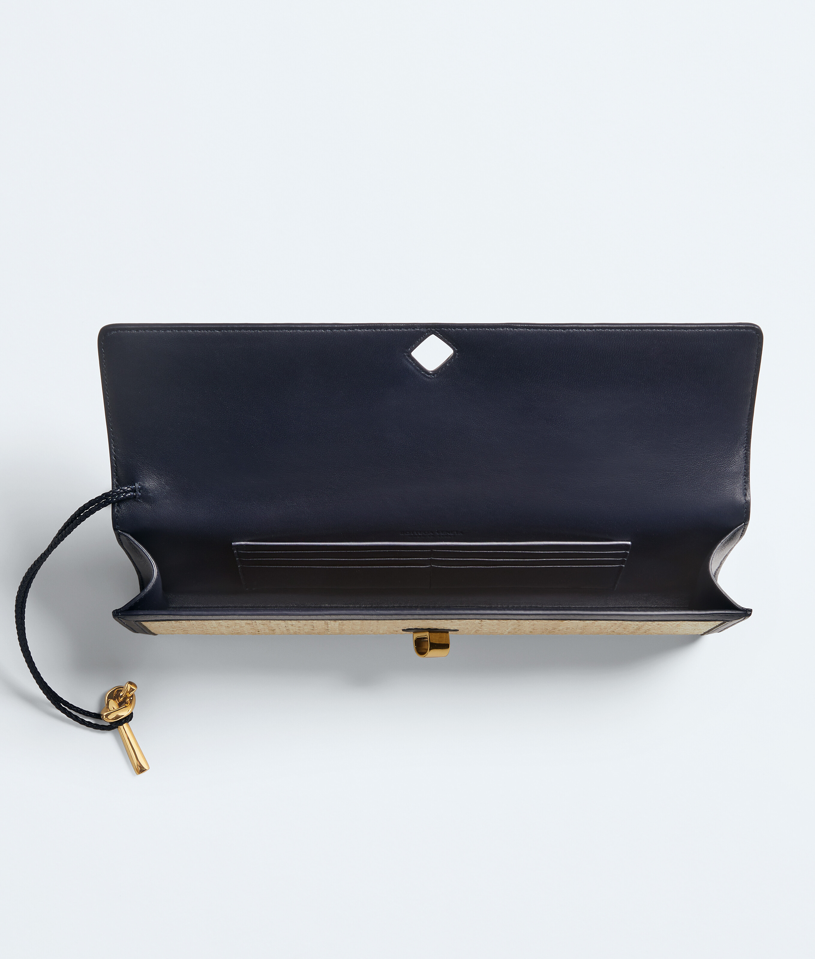 Women's Andiamo Clutch in Natural/midnight Bottega Veneta Luxembourg EN - Image 5