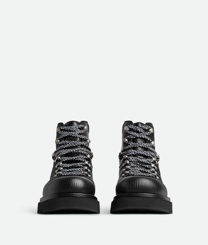 Lug Hiking Ankle Trunk