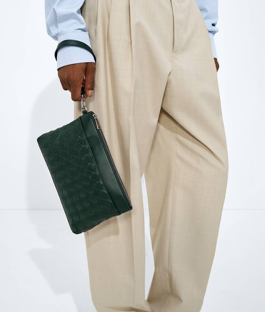 Display a large version of the product image 2 - Intrecciato Prism Pouch