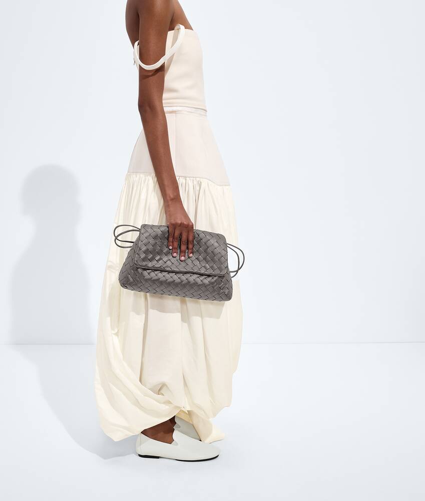 Women's Giorno in Basalt Bottega Veneta Taiwan EN - Image 2