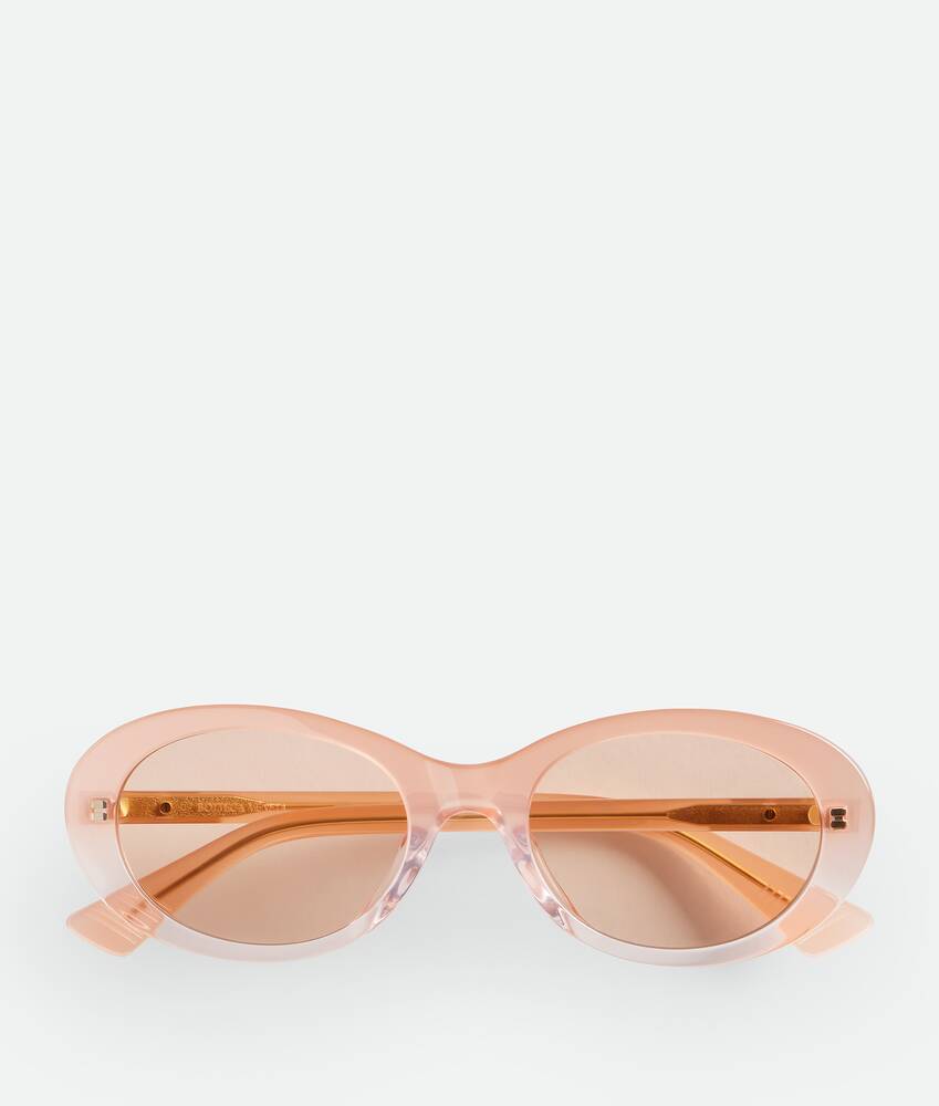 Display a large version of the product image 1 - Classic Oval Sunglasses