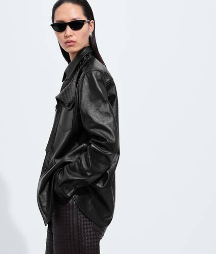 Women's Weathered Leather Shirt in Black/brown Bottega Veneta United States EN - Image 2
