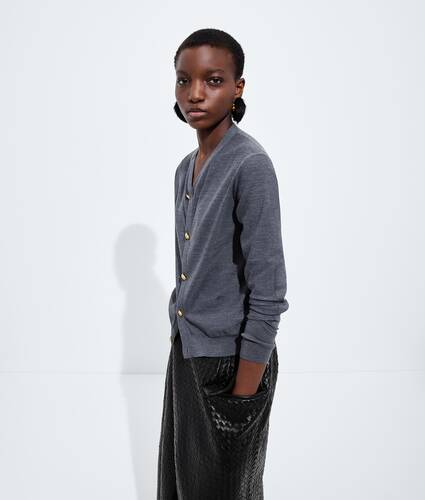Women's Wool Underpinning Cardigan  in Medium gray melange Bottega Veneta Latvia EN - Image 2