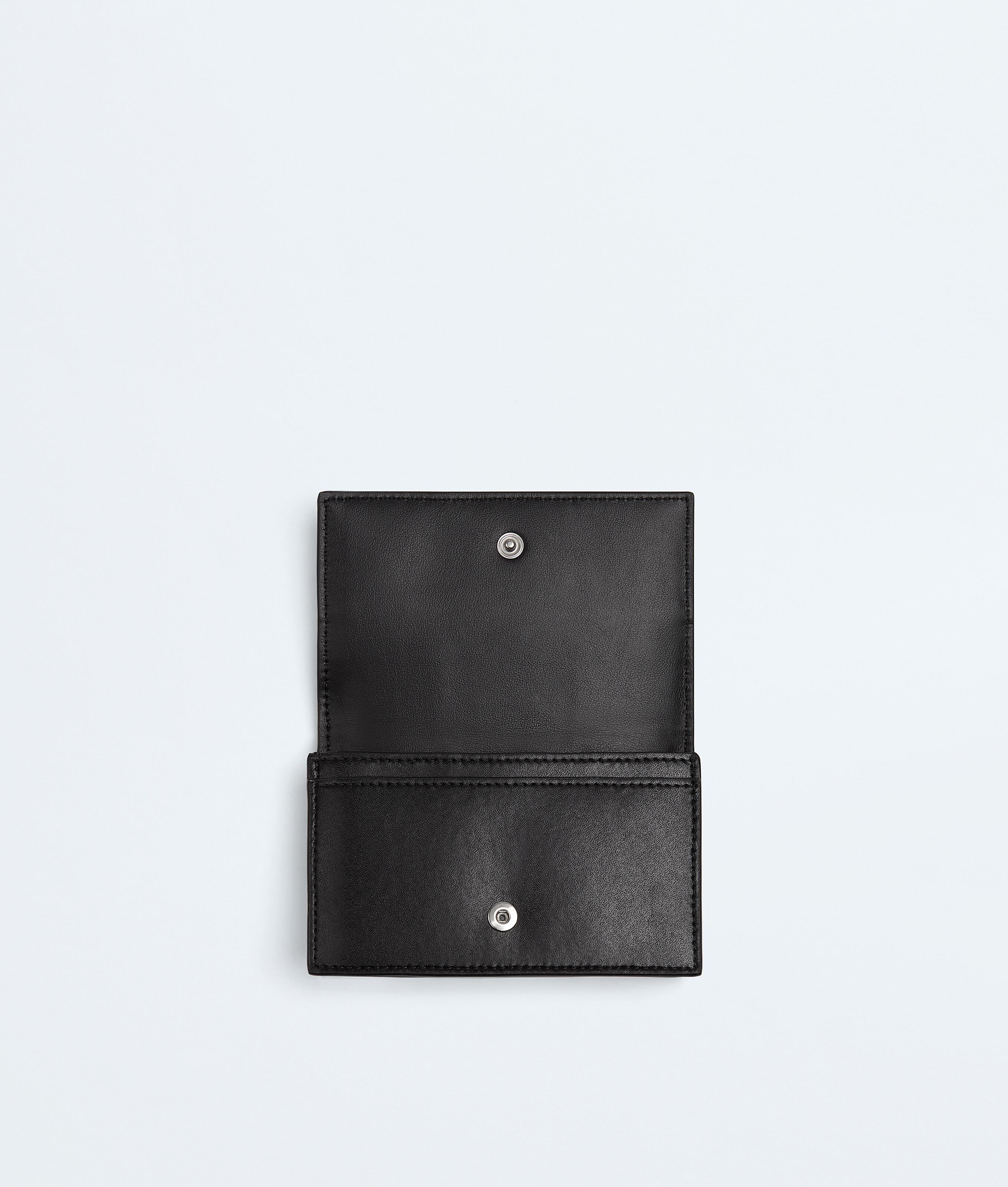 Men's Cassette Business Card Case in Black Bottega Veneta United Arab Emirates EN - Image 2