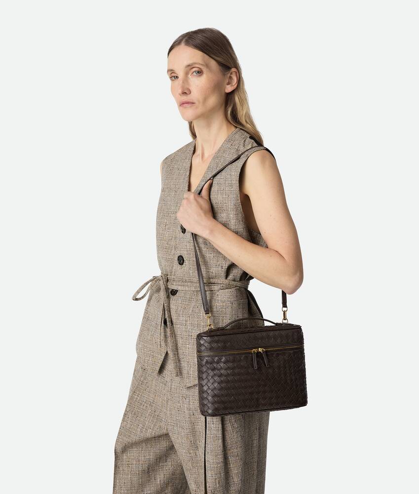 Display a large version of the product image 2 - Soft Vanity