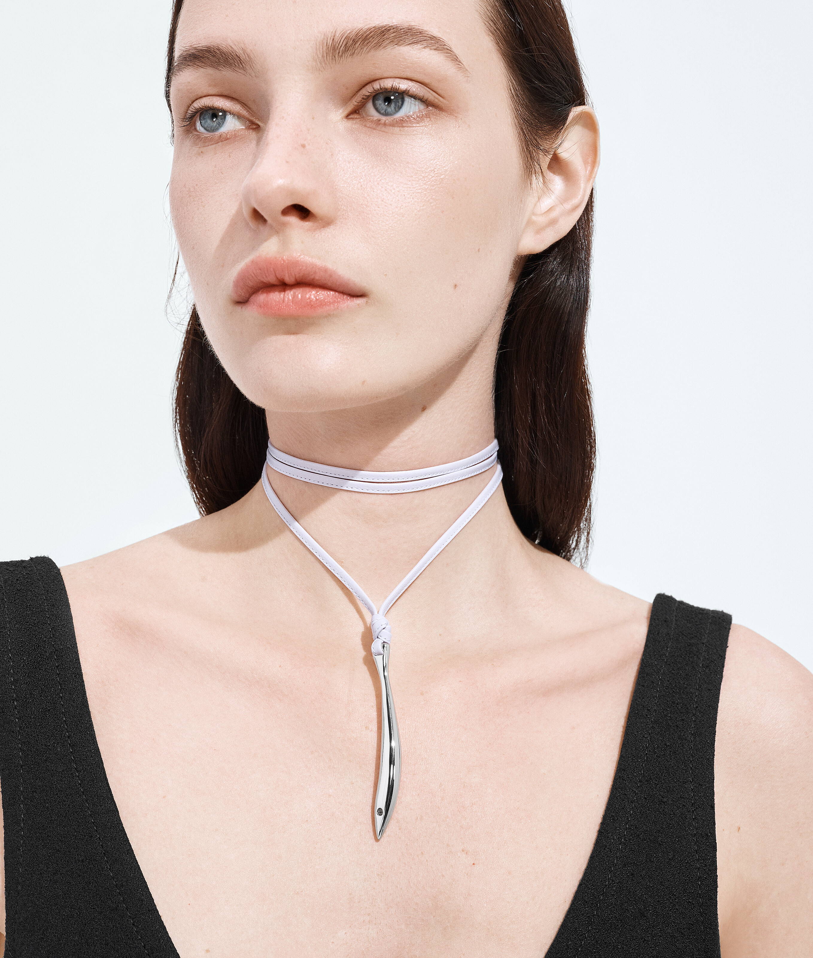 Women's Sardine Leather Necklace in Mirth washed Bottega Veneta Luxembourg EN - Image 2