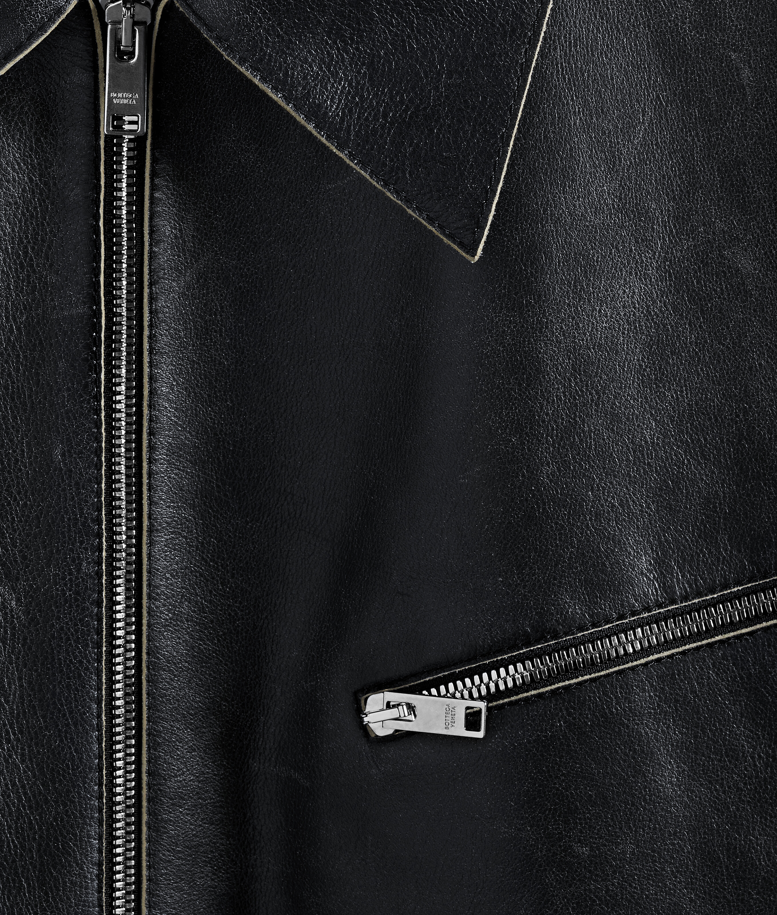 Men's Weathered Leather Jacket in Double black Bottega Veneta Luxembourg EN - Image 5