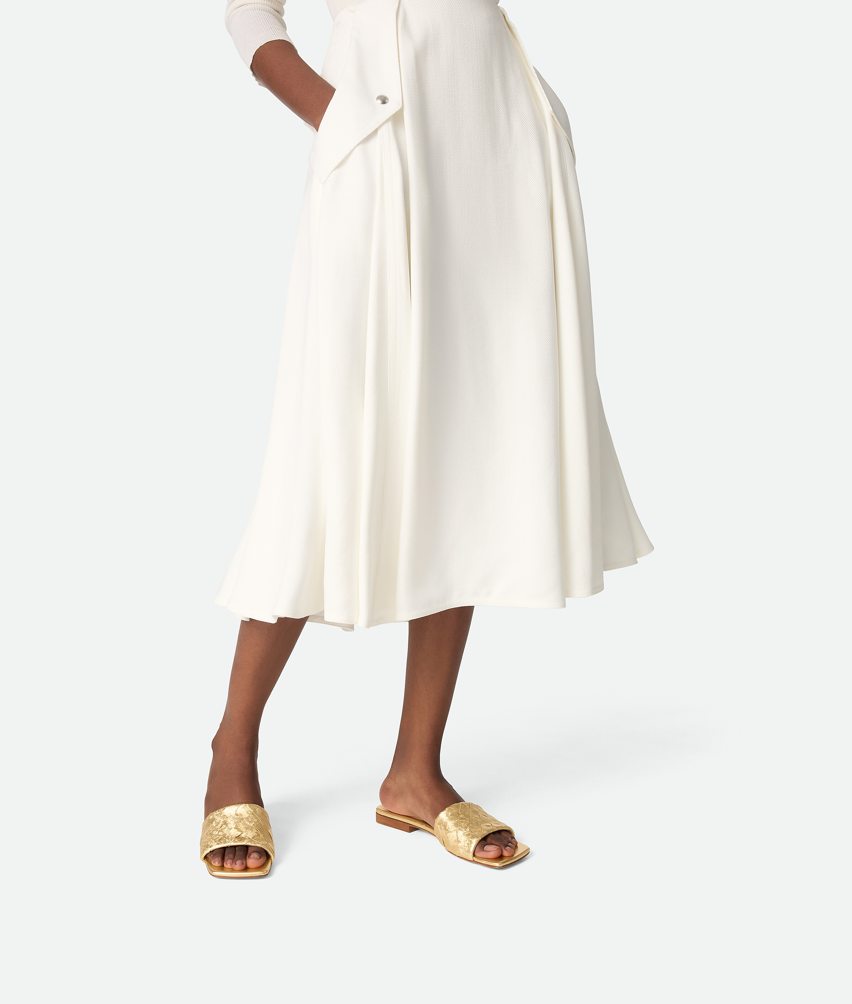 Bottega Veneta Parco Flat Mule In Gold