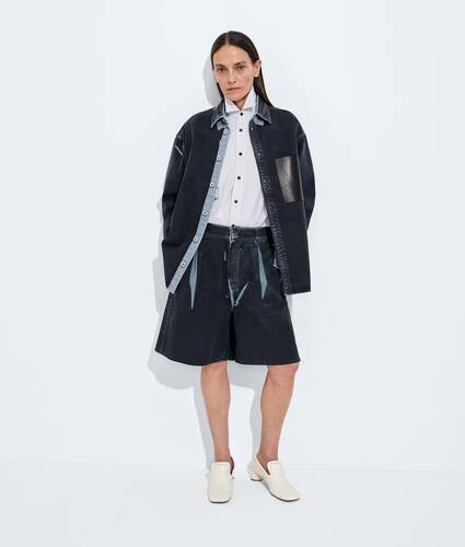 Pantalones cortos de denim sobrete&ntilde;ido para Mujer en Midnight Bottega Veneta M&eacute;xico ES - Image 4