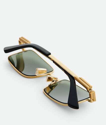 Classic Rectangular Sunglasses