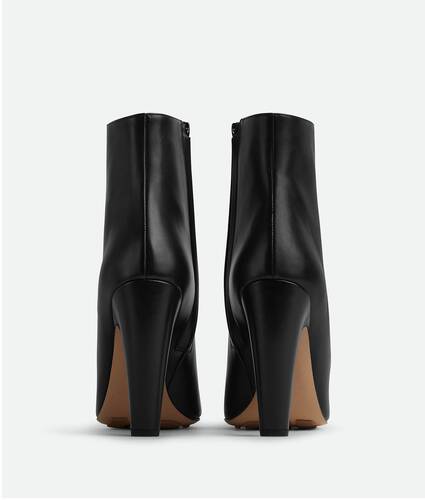 Bot&iacute;n Canalazzo para Mujer en Black Bottega Veneta M&eacute;xico ES - Image 3