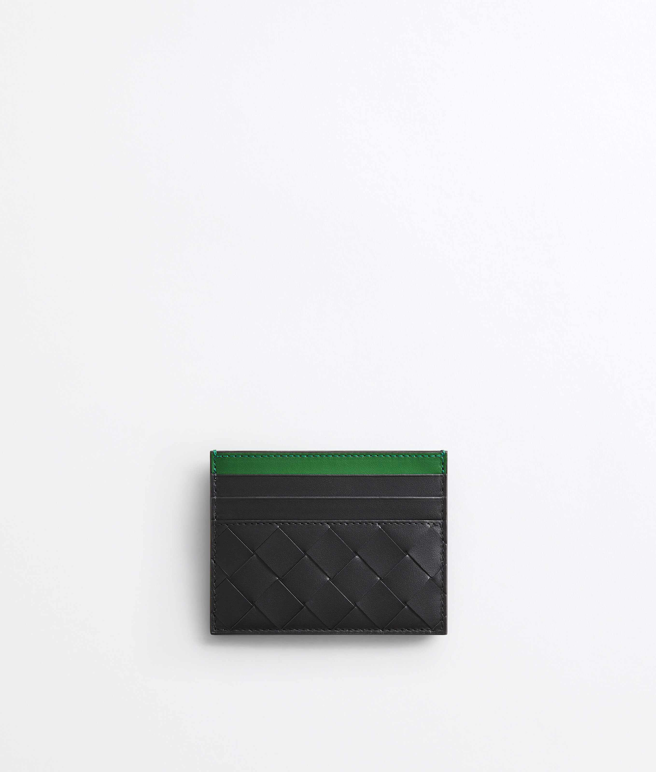Men's Intrecciato Credit Card Case in Black/shamrock Bottega Veneta Luxembourg EN - Image 2