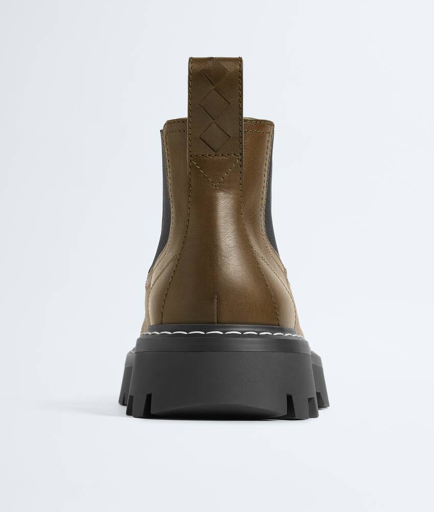 Men's Gum Chelsea Ankle Boot in Olive oil Bottega Veneta Italy EN - Image 5