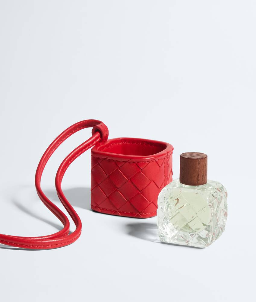 Perfume Holder Charm in Cardinal Bottega Veneta Spain EN - Image 4