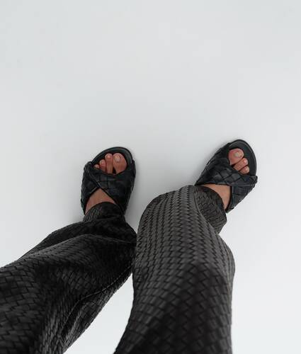 Women's Blink Flat Mule in Black Bottega Veneta Hong Kong SAR China EN - Image 2
