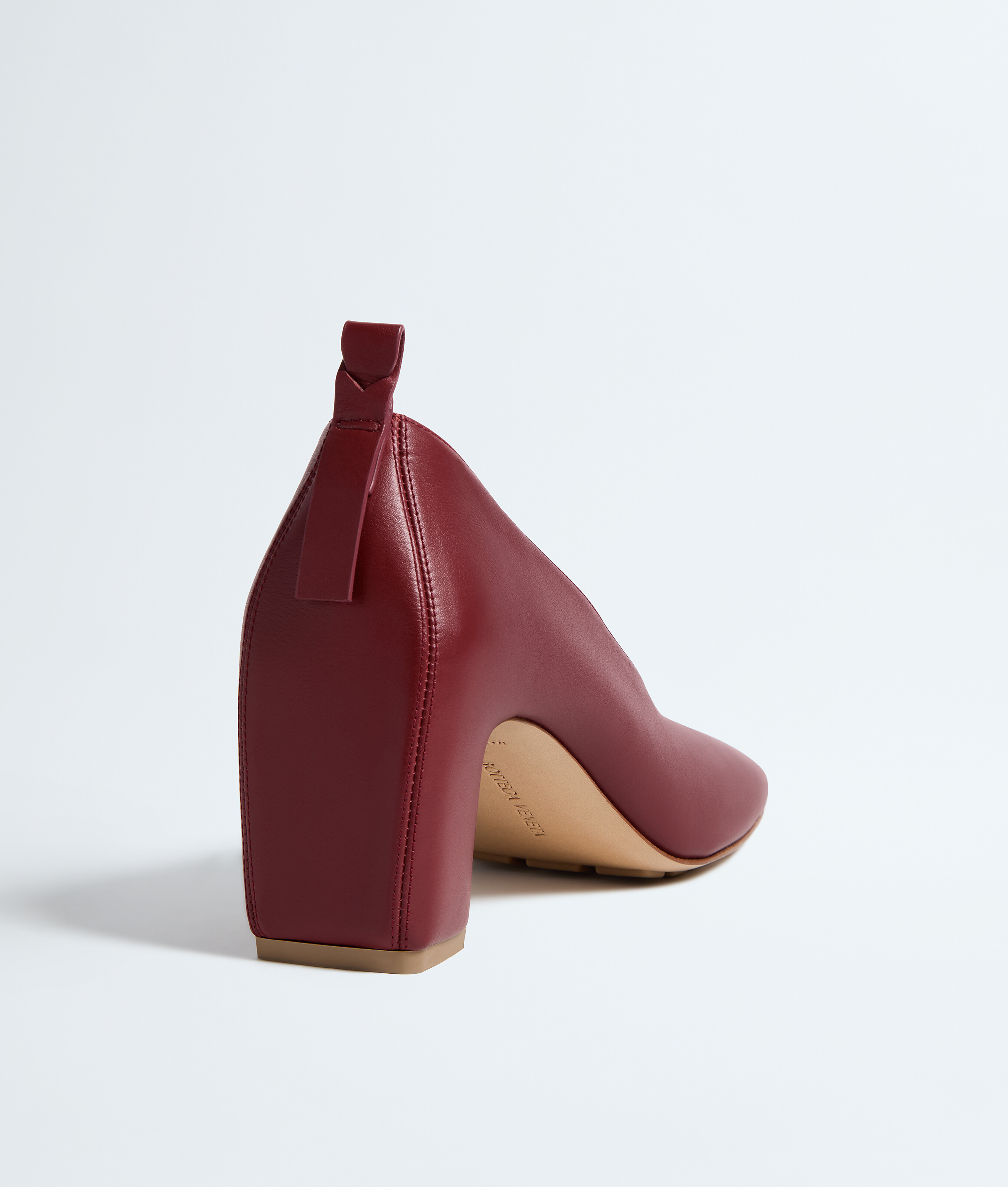 Women's Allegra Pump in Lava red Bottega Veneta Luxembourg EN - Image 5