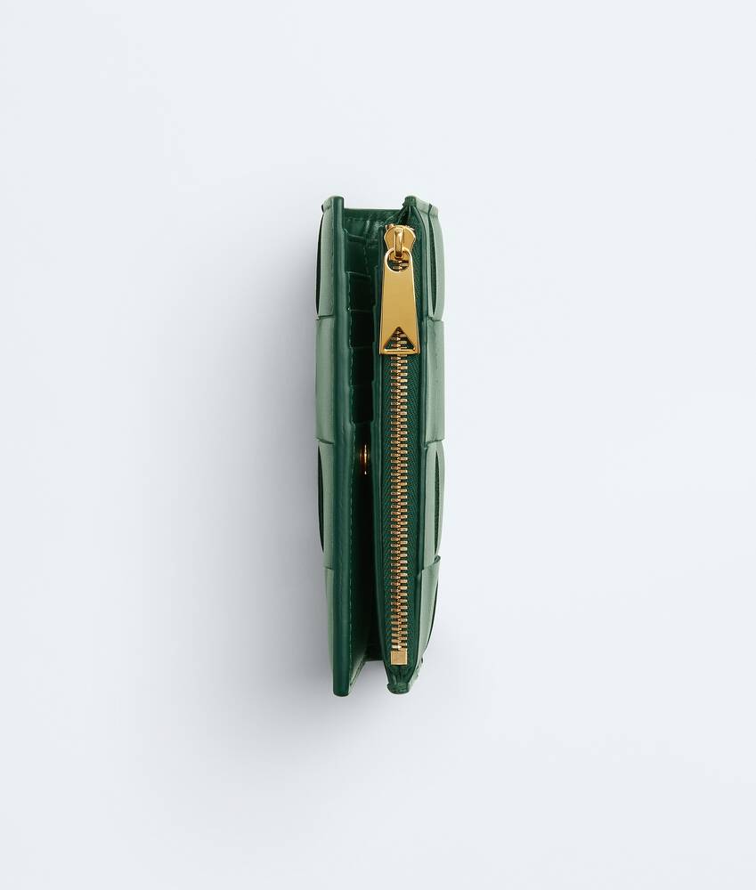 Women's Cassette Medium Bi-Fold Wallet in Emerald green Bottega Veneta Japan EN - Image 4