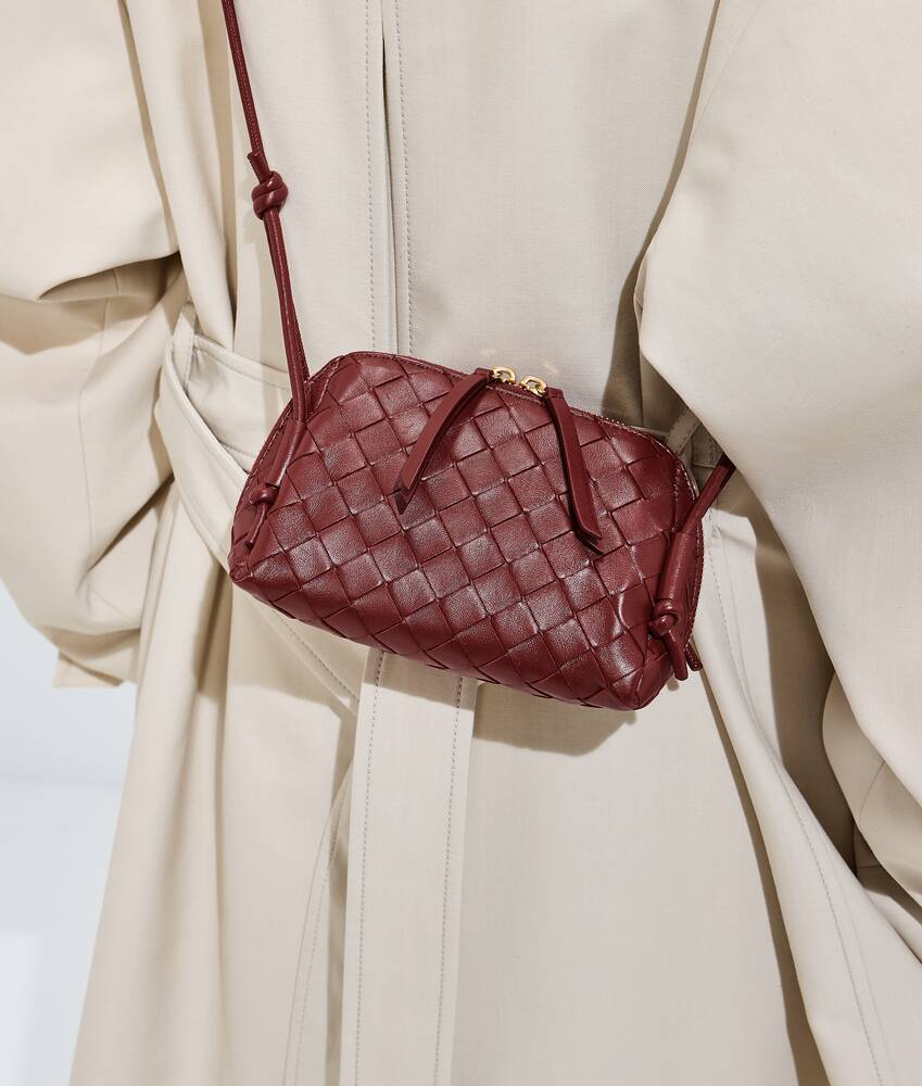 Women's Concert Pouch in Lava red Bottega Veneta United States EN - Image 5