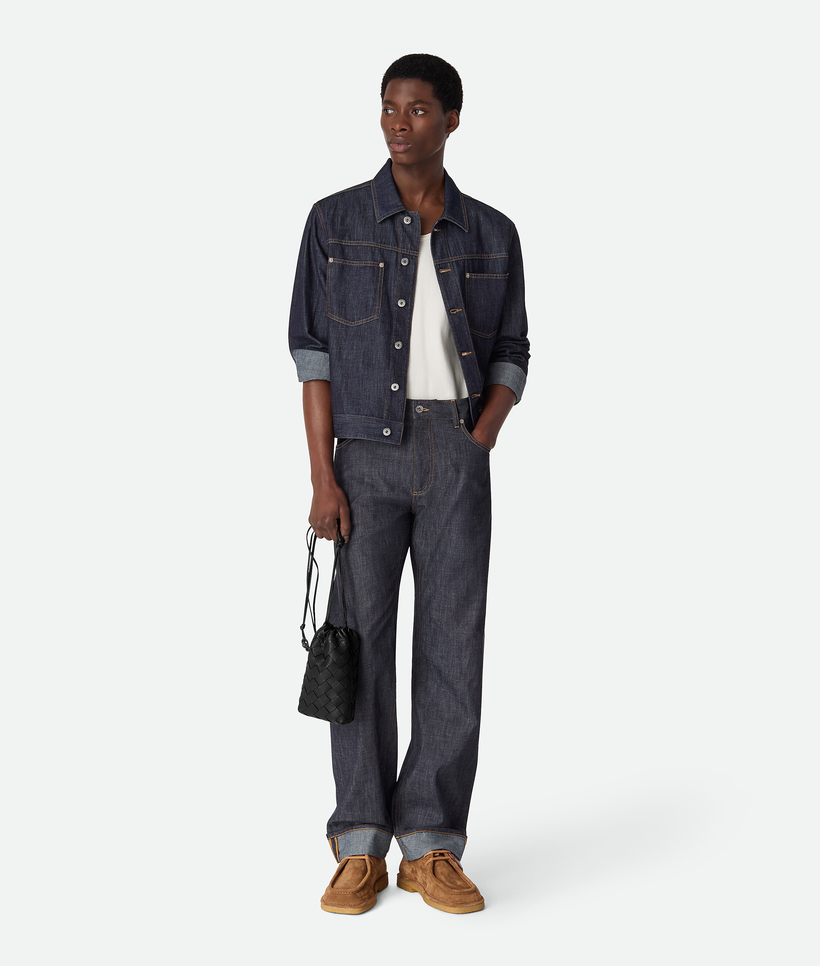 Men's Vertical Dustbag in Black Bottega Veneta Norway EN - Image 2