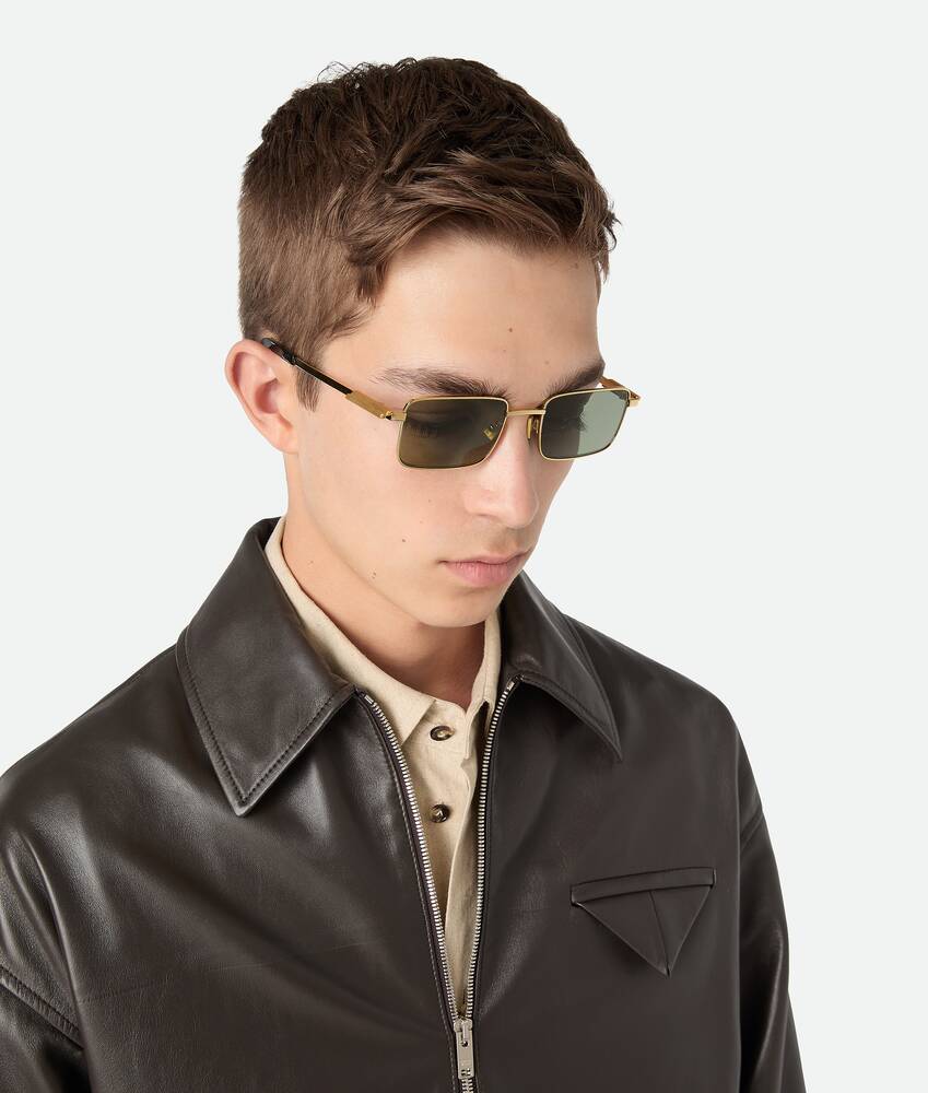 Display a large version of the product image 2 - Classic Rectangular Sunglasses