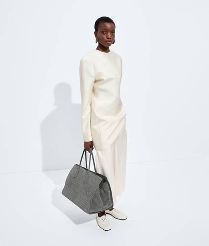 Women's Large Barbara Tote in Obsidian gray Bottega Veneta Zimbabwe EN - Image 2