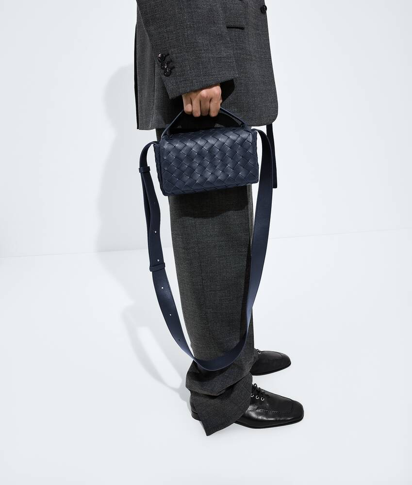 Mini borsa Intrecciato con patta da Uomo in Petroleum Bottega Veneta Italia IT - Image 6