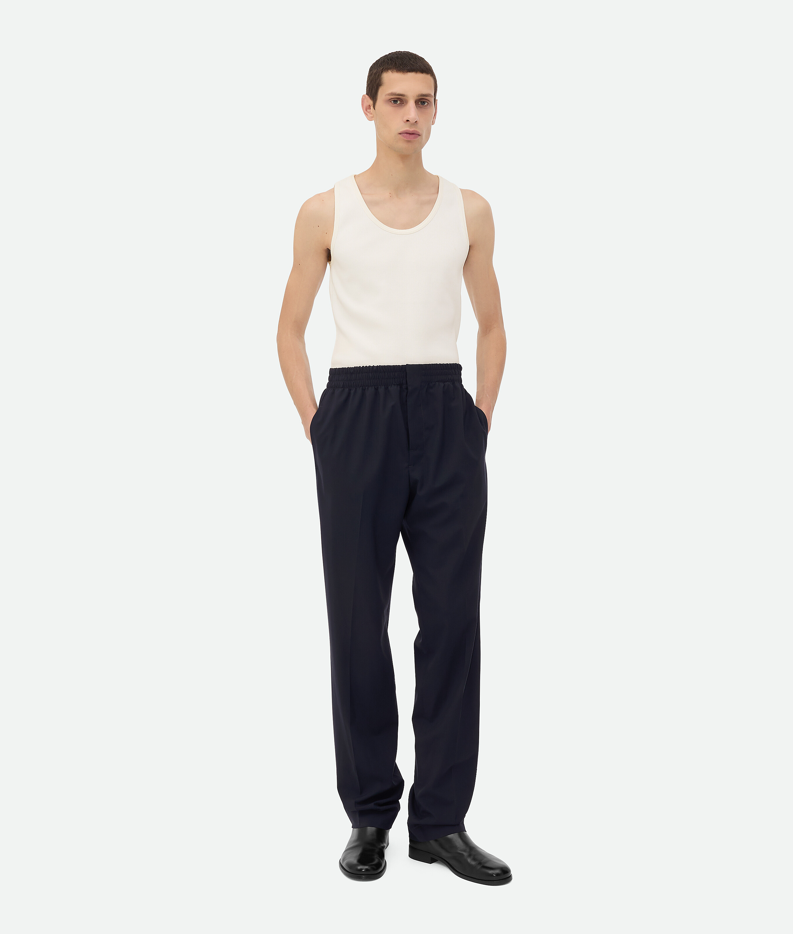 パンツ BOTTEGA VENETA WOOL SILK SLACKS Men's Fine Wool Trousers in Midnight blue | Bottega Veneta US