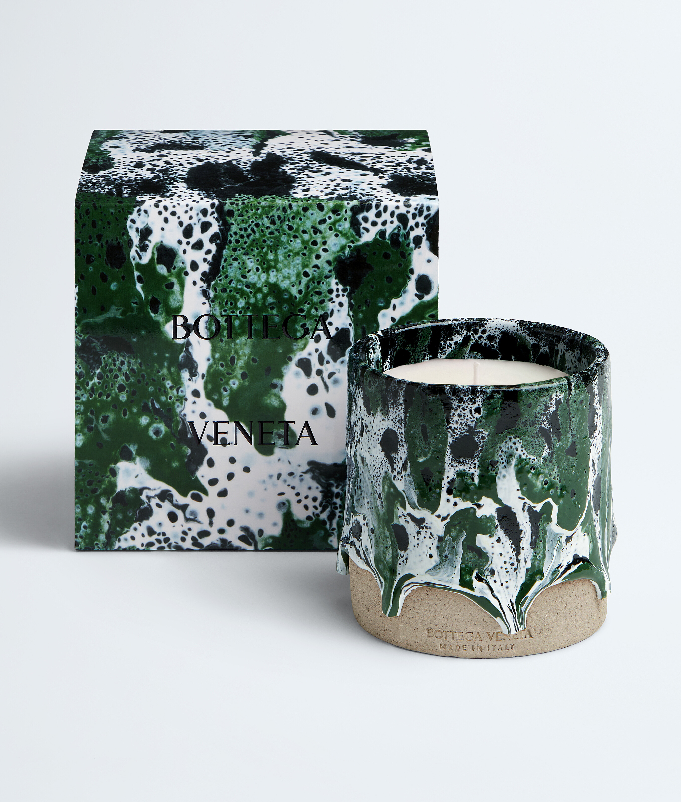 Raintree Glaze Candle in Green/white/black Bottega Veneta Czechia EN - Image 5