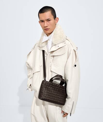 Men's Mini Intrecciato Zipped Tote in Fondant Bottega Veneta Malta EN - Image 2