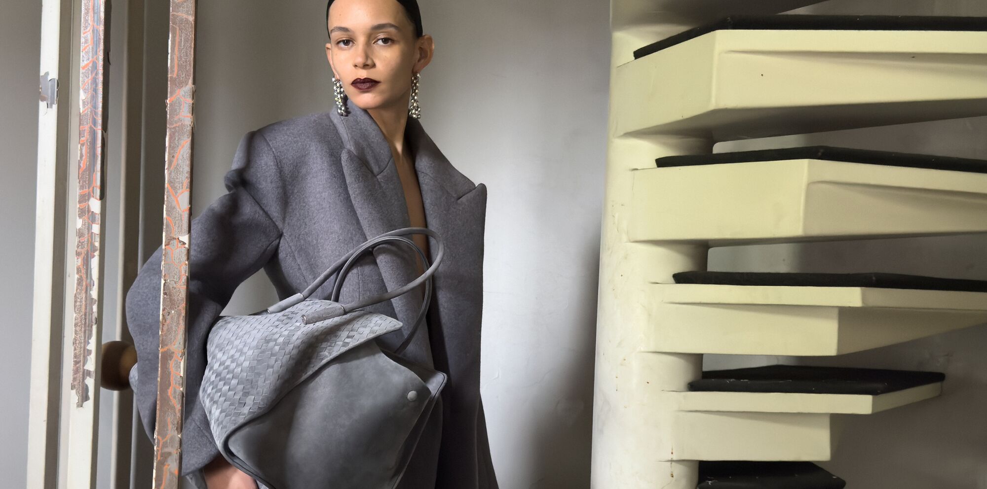 Bottega Veneta&reg; ZW | Official Online Store - home-content-2 Image 1