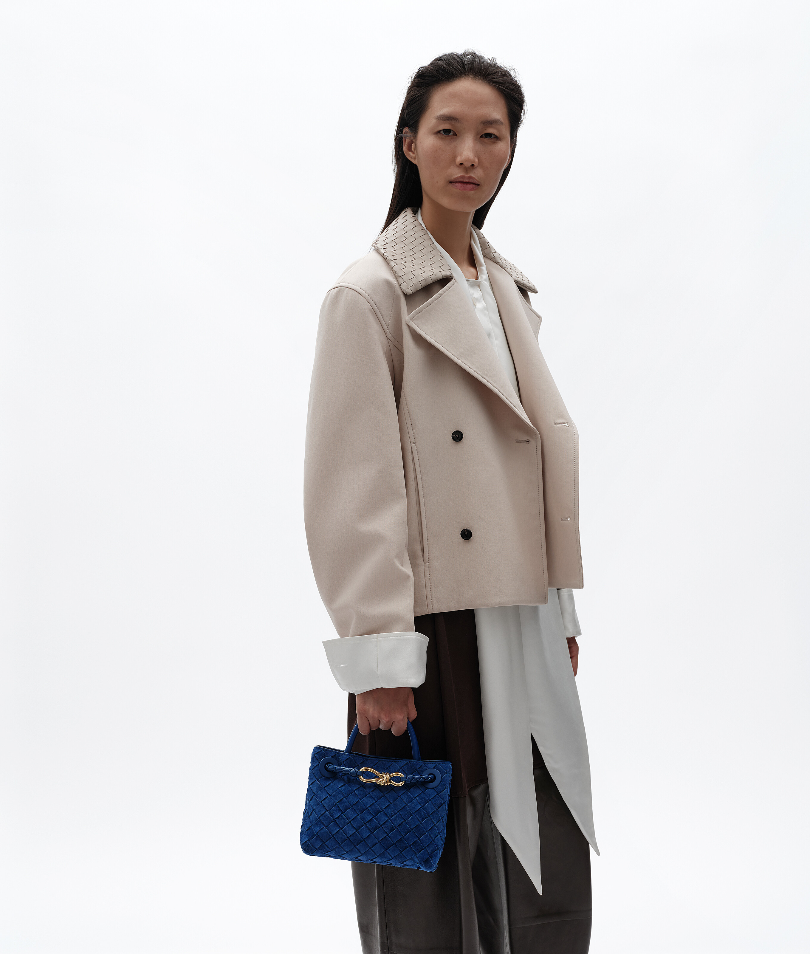 Women's Mini Andiamo in Blue royal Bottega Veneta United Arab Emirates EN - Image 7