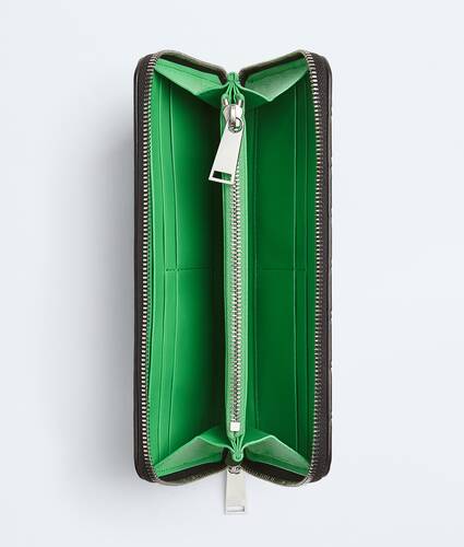 Men's Intrecciato Zip Around Wallet in Black grass Bottega Veneta Qatar EN - Image 2