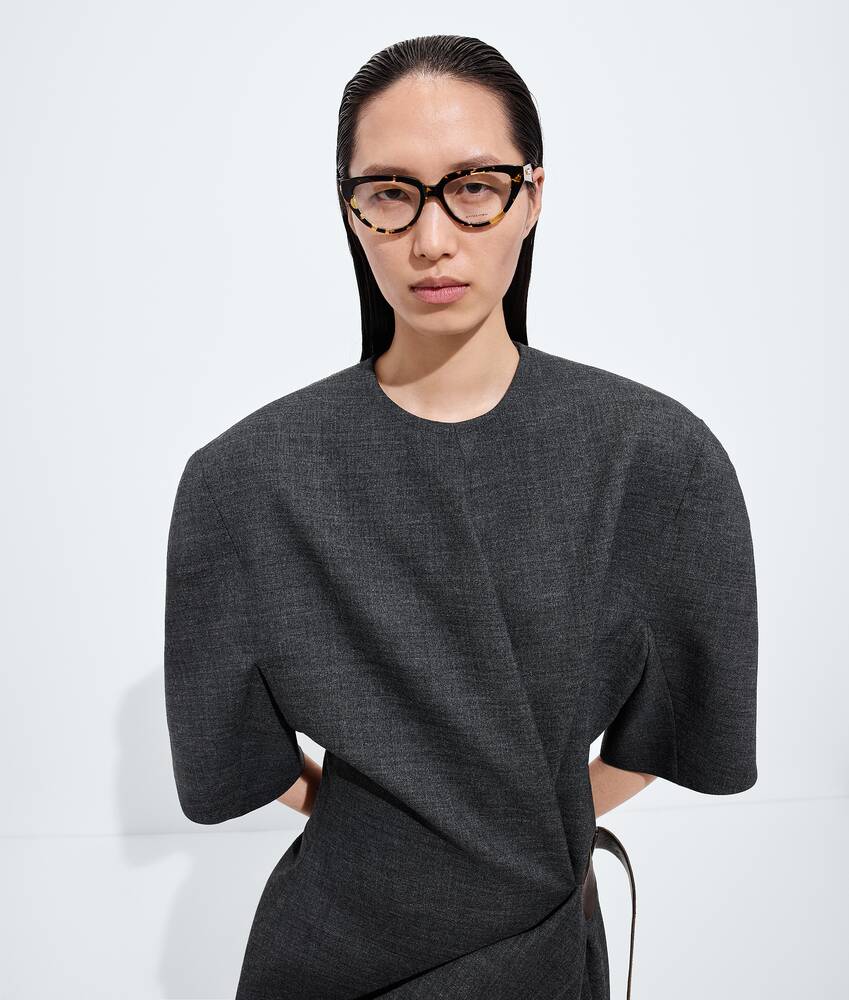 Classic Cat Eye Eyeglasses in Havana/transparent Bottega Veneta Brazil EN - Image 2