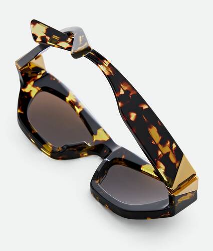 Reace Oval Sunglasses