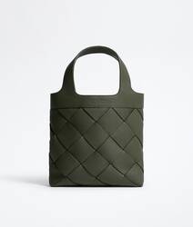 Bark green
