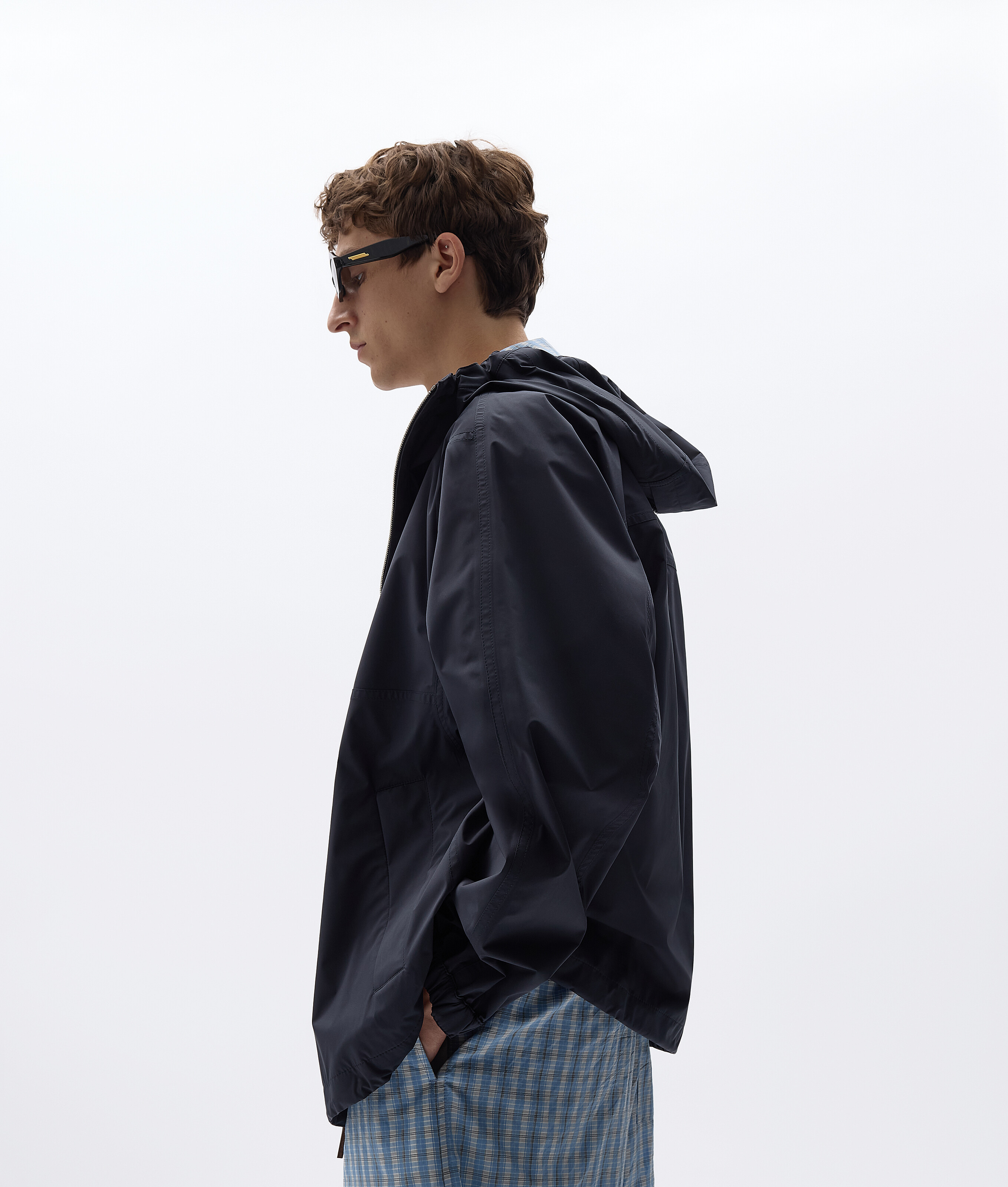 Men's Technical Hooded Blouson in Dark navy Bottega Veneta Luxembourg EN - Image 2