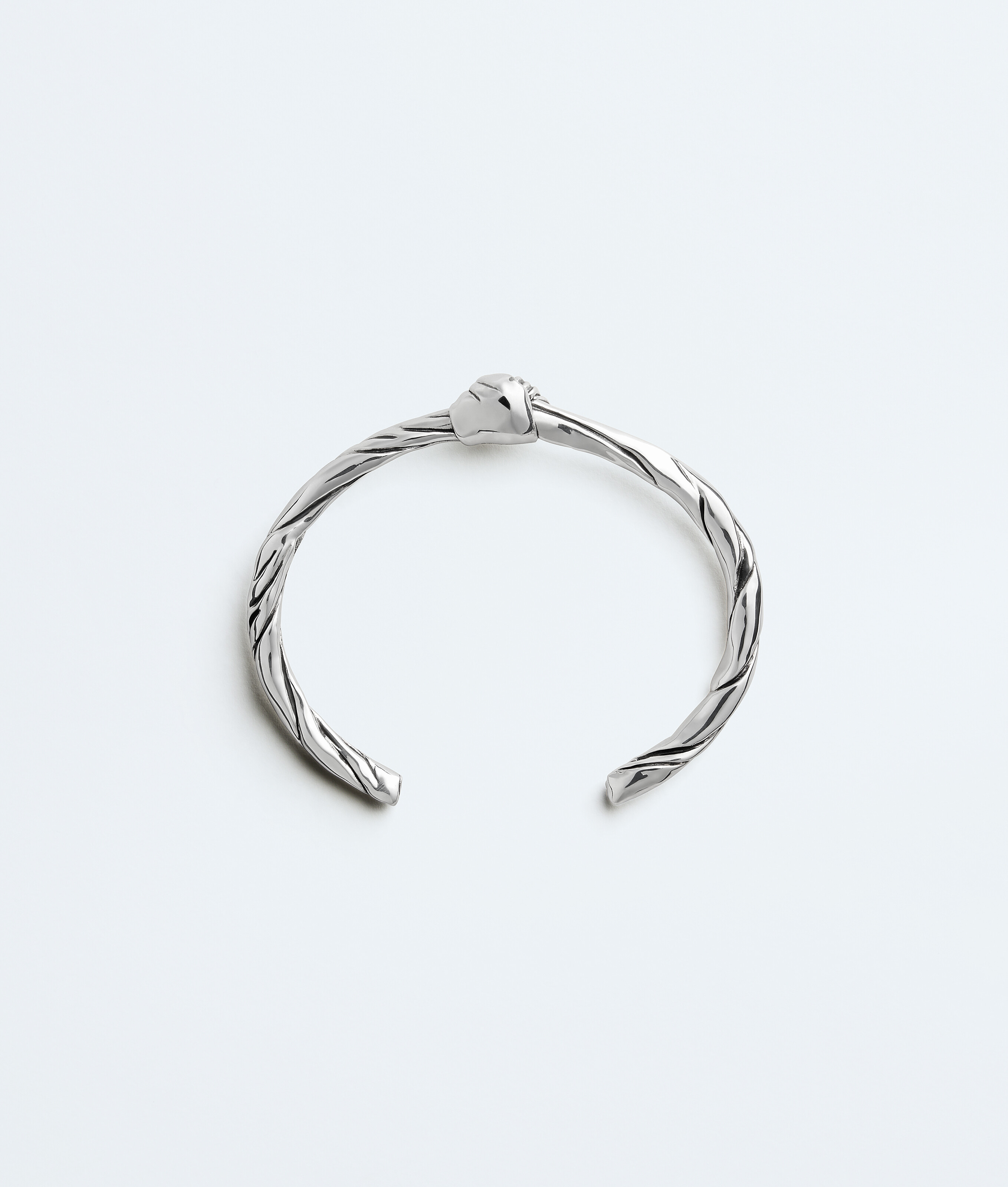 Women's Small Knot Cuff Bracelet in Silver Bottega Veneta Luxembourg EN - Image 2