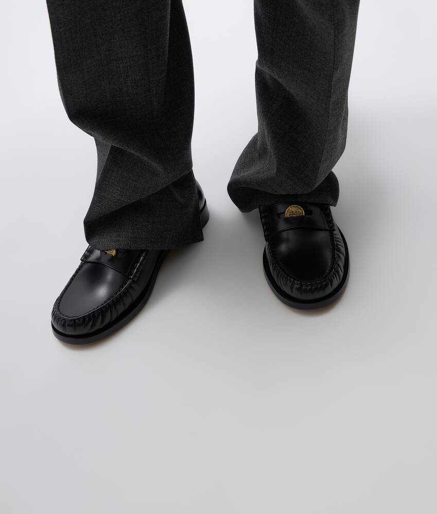 Men's Ugo Loafer in Black Bottega Veneta Greece EN - Image 2