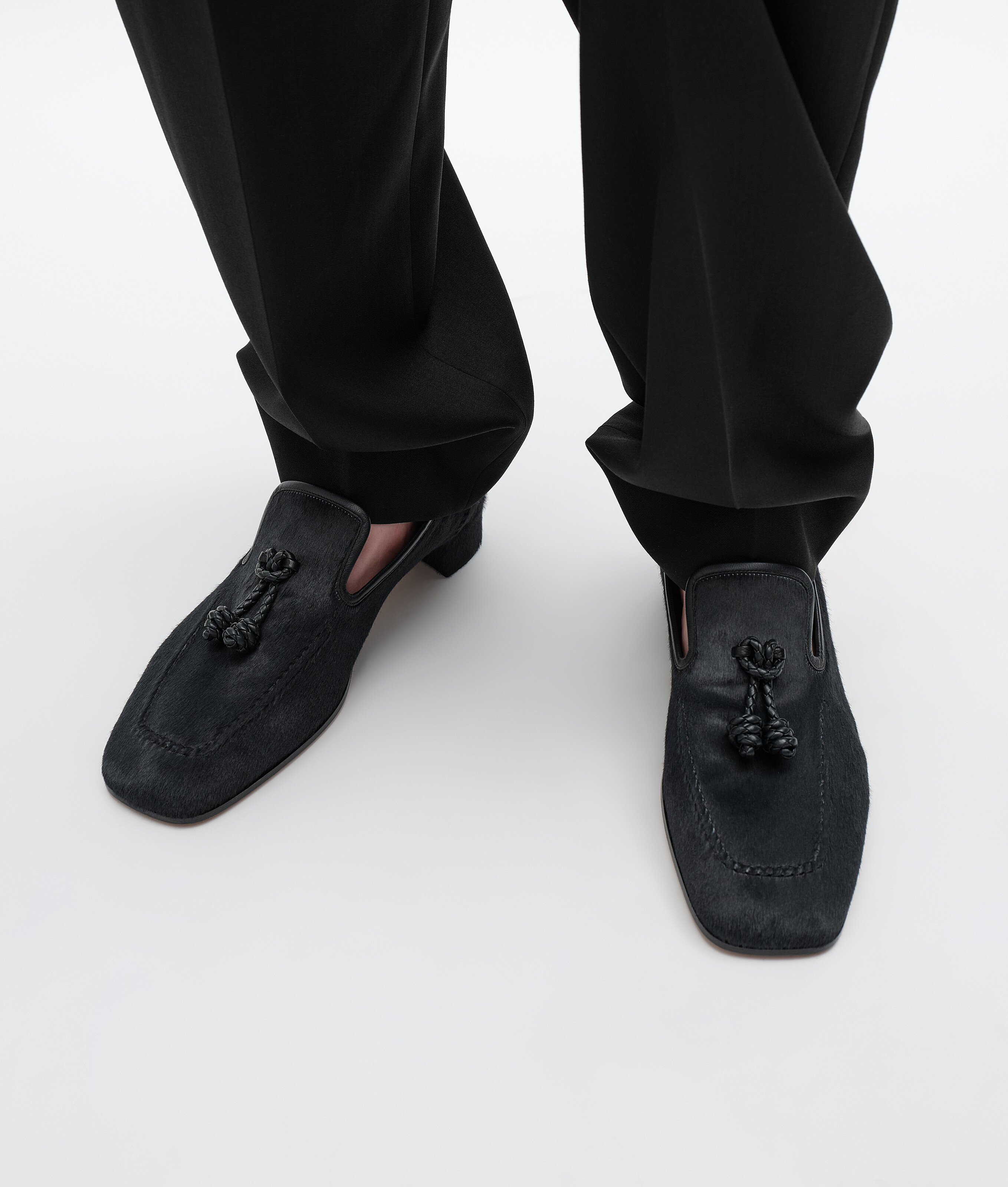 Men's Romeo Loafer in Dark antracite Bottega Veneta Italy EN - Image 2