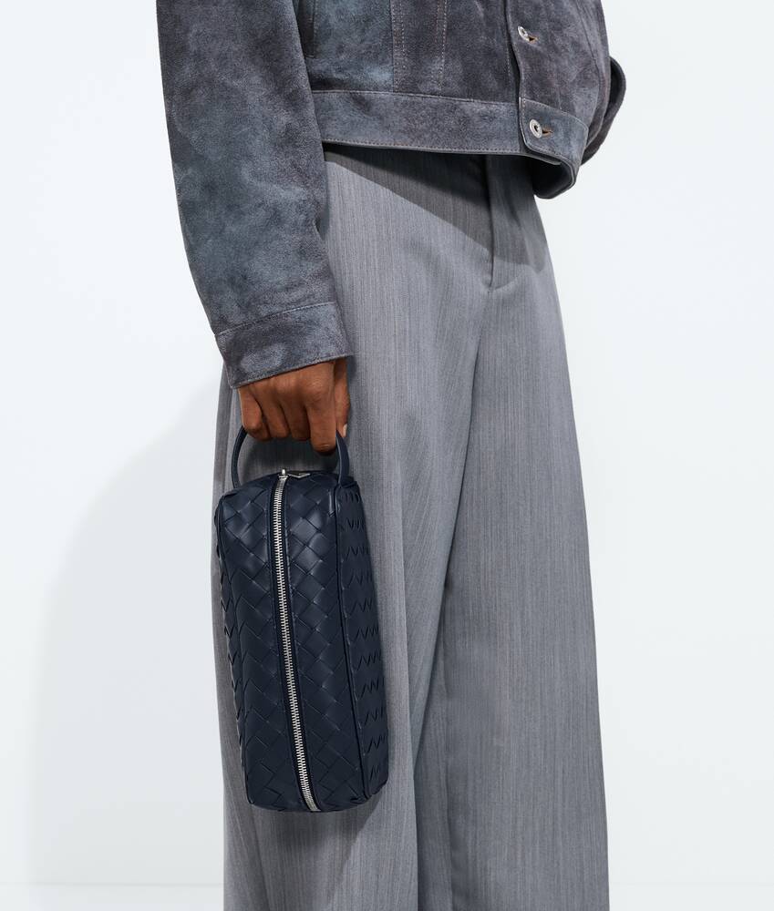 Display a large version of the product image 2 - Intrecciato Travel Pouch