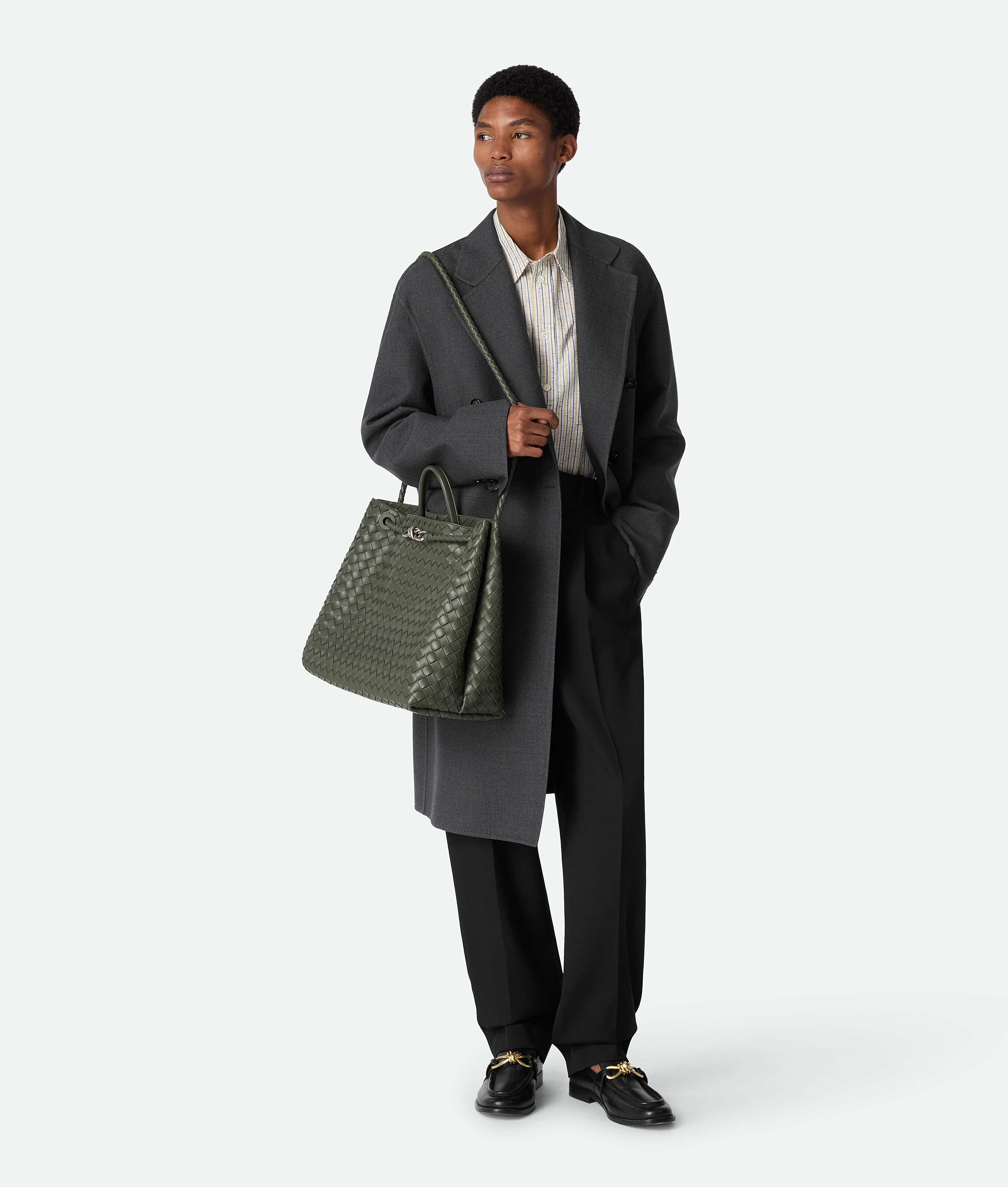 Bottega Veneta Large Intrecciato Leather Andiamo Top-handle Bag In Green