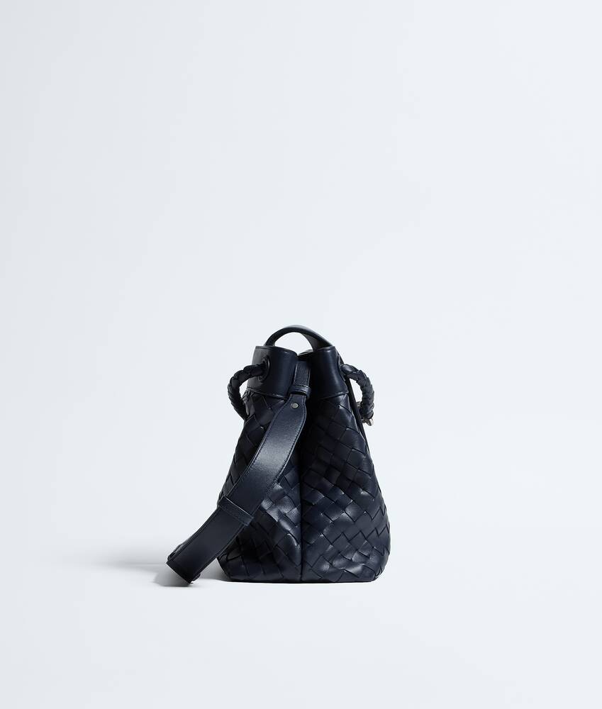 Men's Andiamo Messenger in Midnight Bottega Veneta Cyprus EN - Image 4