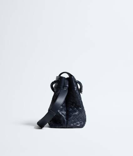 Men's Andiamo Messenger in Midnight Bottega Veneta Cyprus EN - Image 4