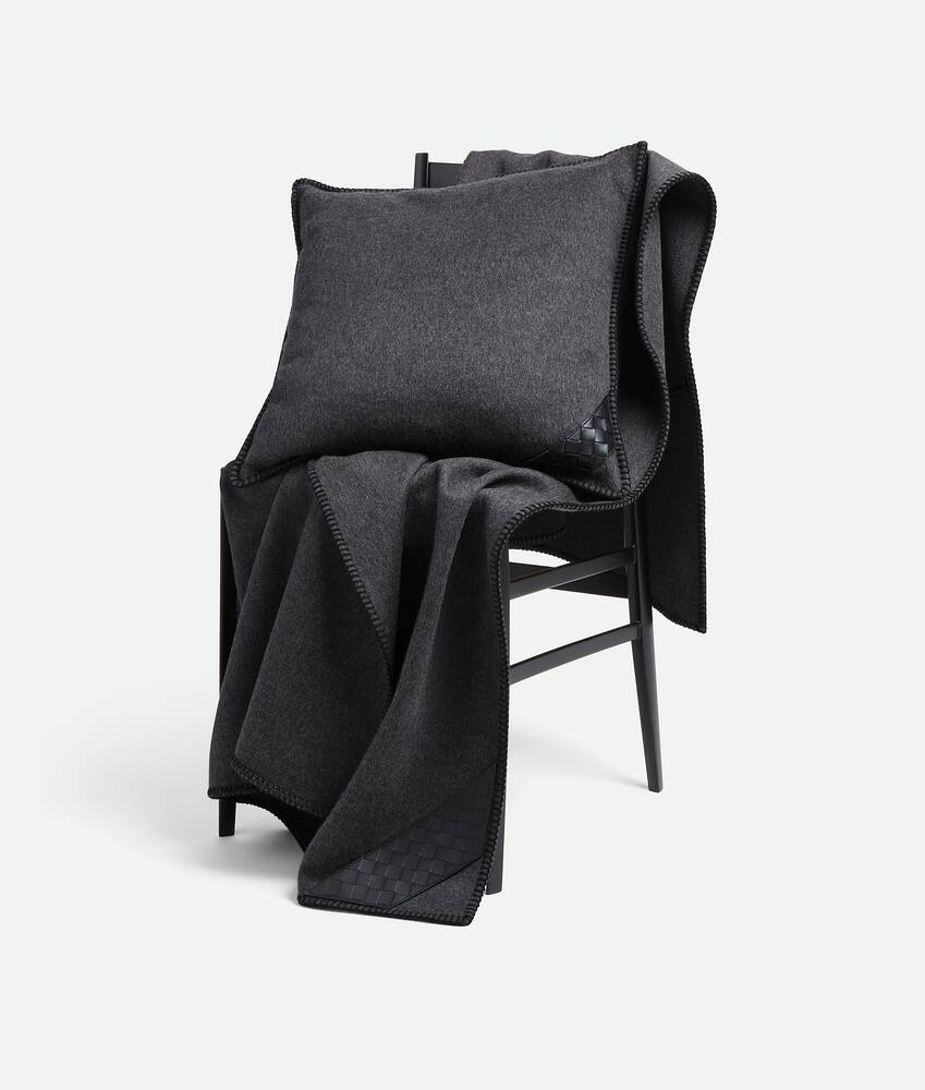 Intrecciato Patch Cushion in Grey/black Bottega Veneta Hong Kong SAR China EN - Image 2