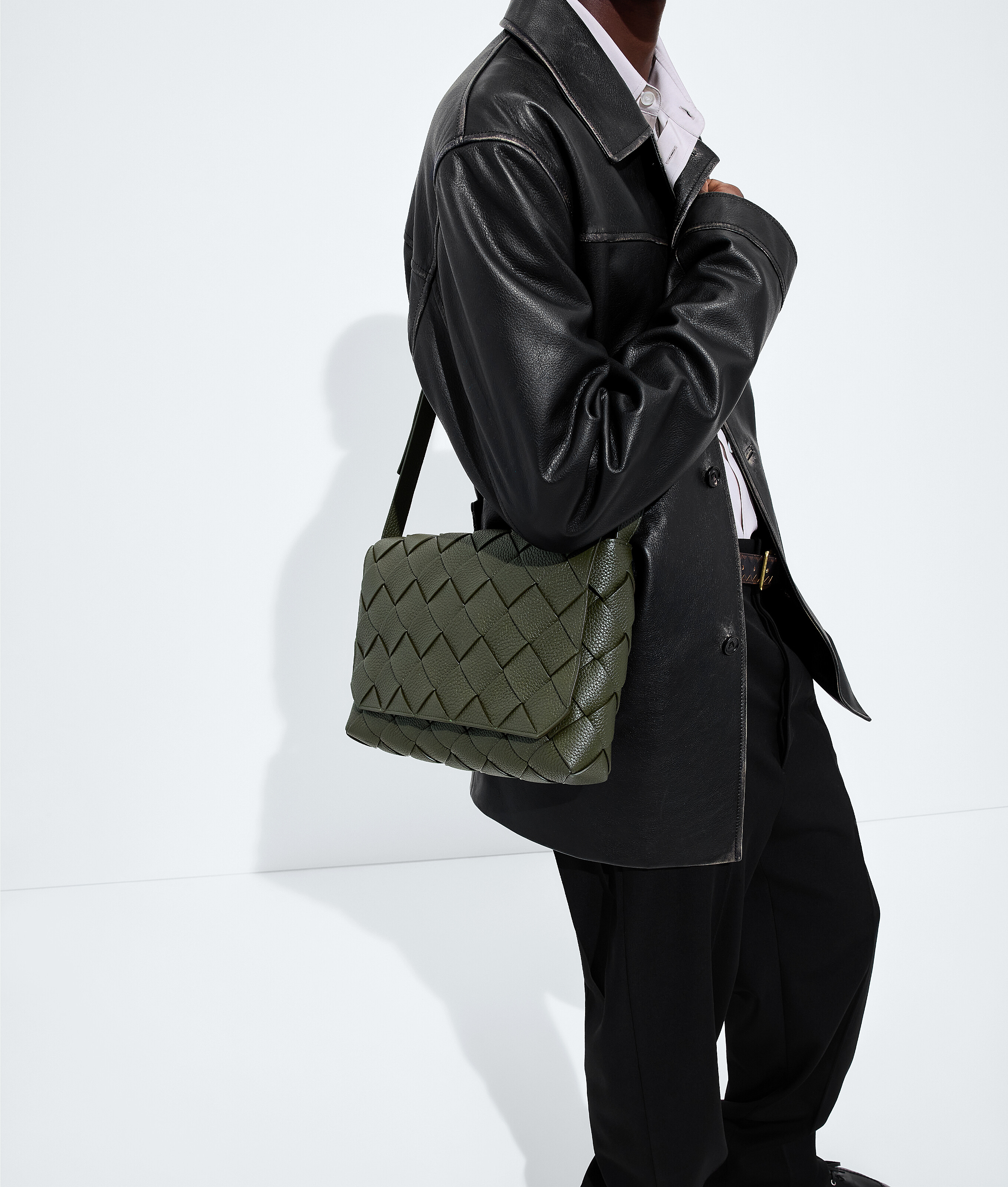 Men's Large Diago in Bark green Bottega Veneta Luxembourg EN - Image 2