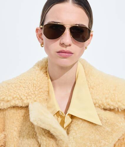 Classic Aviator Sonnenbrille in Gold brown Bottega Veneta &Ouml;sterreich DE - Image 2