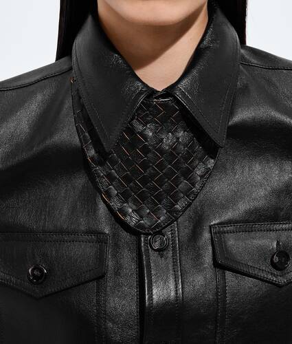 Women's Weathered Leather Shirt in Black/brown Bottega Veneta United States EN - Image 4