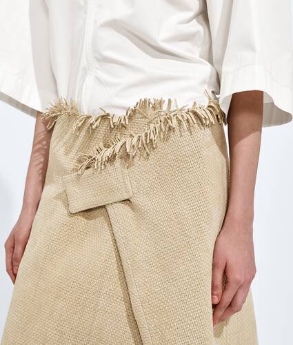 Ela's Saia em Camur&ccedil;a Mini Intreccio em Trench Bottega Veneta Brasil PT - Image 5